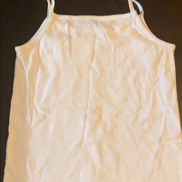 Tank tops - Picture 4 of 6